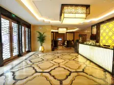 沙正街 郁金香国际公寓二房133.9万