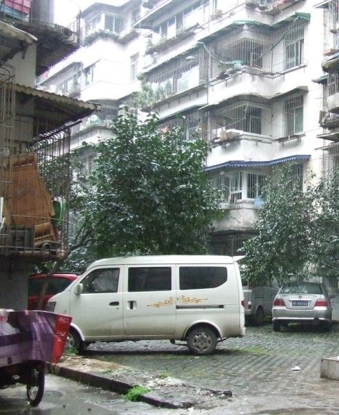 小区相关图