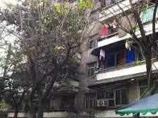 建设社区旁 位置好 梯坎少 业主急售 有钥匙