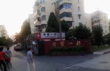 近地铁低楼层两房,精装修拎包入住,户型优质