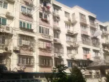 近商圈,配套完善,新式里弄,交通便利