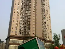 科而士天辰华府 4室2厅 南 北