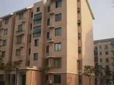 2007年次新1房 中间楼层 房东诚心出售