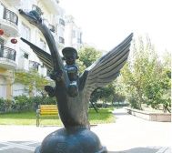 棕榈湖国际社区 3室1厅 东 西