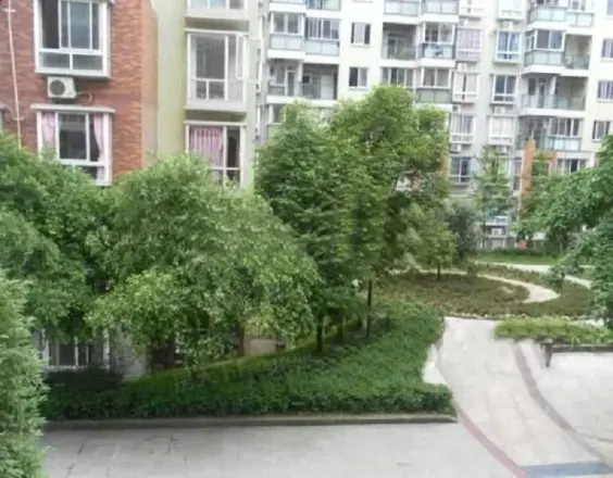 祥瑞水木年华湖上实景图