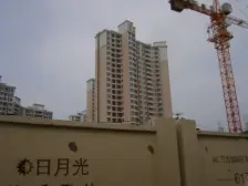 双轨交嘉闵线500米 上大附属 信业广场