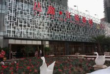 此楼房看江景、景观好,视野开阔,社区环境舒适宜居