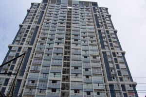 人民西路友锦广场三房65万