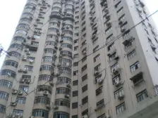 房子朝南,采光通风好,带有衣帽间,储物空间充足