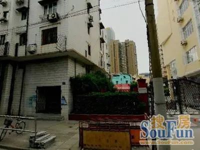 长乐路公房实景图