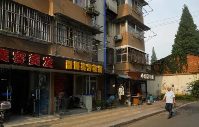 龙福花园实景图