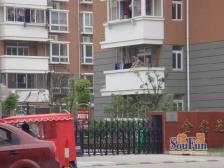 装修保养比较好,买来没怎么住,现在空关,诚意出售