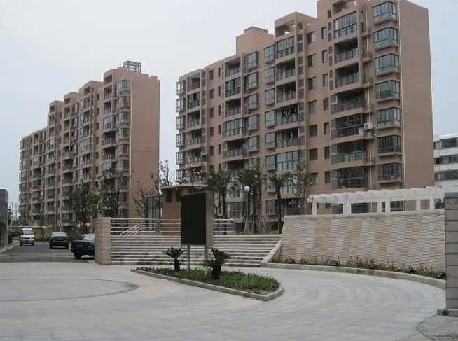 小区相关图