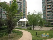 2012年商品房小区,三开间朝南,南北双阳台