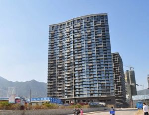 8号线地铁口旁,东南向三房,红本满5唯1