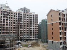 桂花城大三房中间楼层房东诚意出售