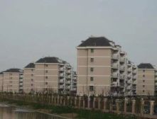 大开间,繁华地段,环境优美,居家装修,一梯两户,得房率高