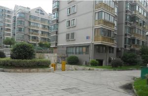 金鹰世界应天大街 苏建豪庭 电梯三房 配套齐全