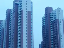 二环旁、地铁口、带电梯双气大两室、七十年产权住宅