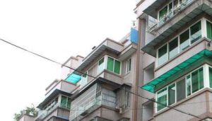 越厦花园4室2厅南
