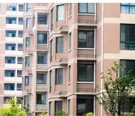 亚厦东麟府 精装交房 户型好 阳光好