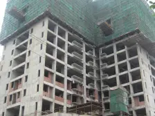 房子是正规一室一厅,户型方正,拎包入住