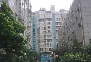 皇冠花园3室1厅南北