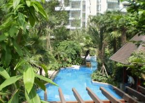 置信丽都花园城B区 4室2厅 东南