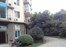 会所花园 3室1厅 西北