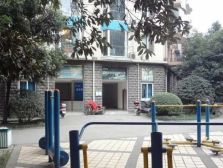 会所花园 3室2厅 东南