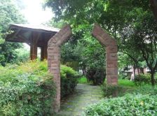 全兴花园 4室2厅 东 西