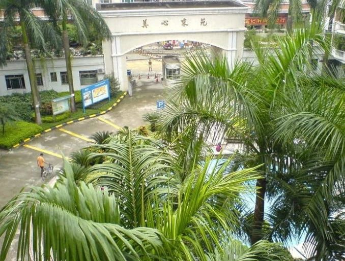小区相关图