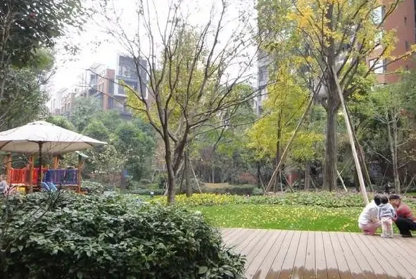 龙湖三千城实景图