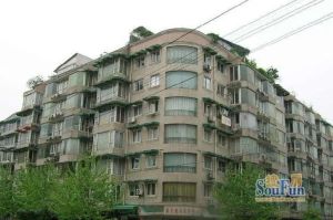 平安正街47号2室1厅东西