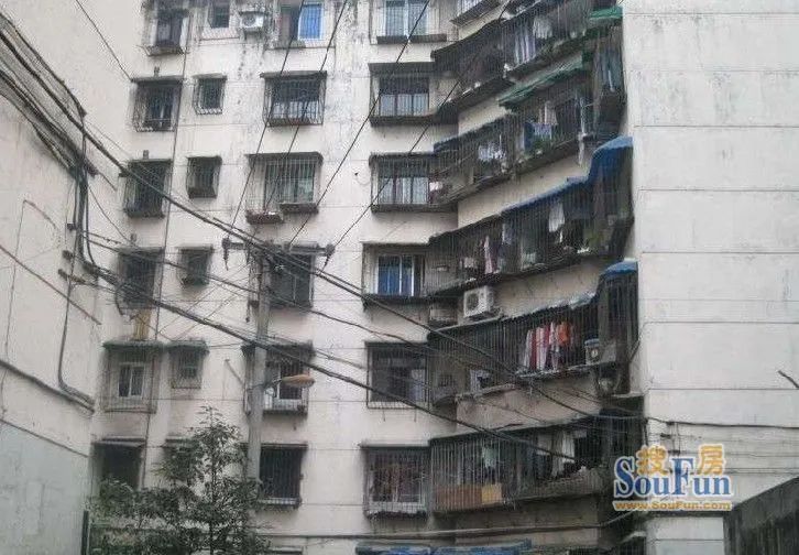 小区相关图