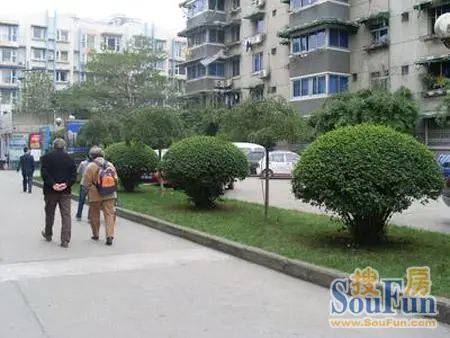 府青路二段18号院实景图