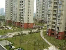 14号线金粤路地铁口400左右 出门就是公园