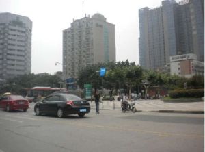 沙湾路63号1室0厅南