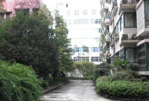 西南财经大学教师宿舍2室1厅南北