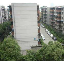 玉林南路102号 2室1厅 南 北