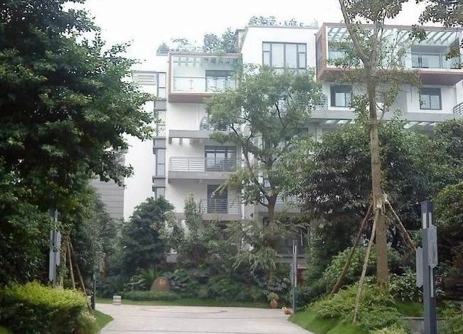 小区相关图