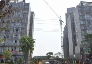 美宸东方2室2厅东南
