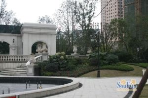 建发金沙里1室0厅东南