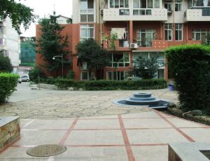 超洋花园 2室1厅 东南