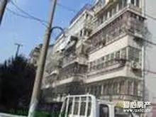 新华三村,三房朝南,边户,房东诚心出,地面车库