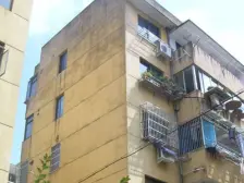 茶亭新村 三开间朝南 带一个大院子 住的舒适