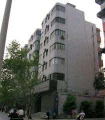 府青路二段4号1室1厅东