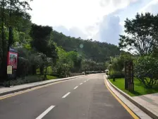 金地洋房 136平米4房 带8米大阳台坐南朝北 看湖景