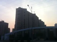 采光亮眼,通透三开间朝南毛坯大三房