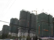 雅戈尔长风8号 4室2厅 南